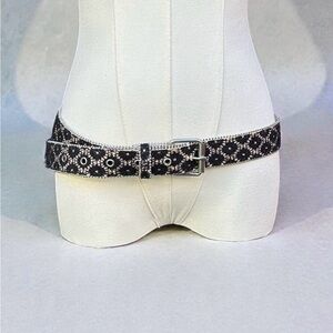 Elegant Black and Silver Women's Belt